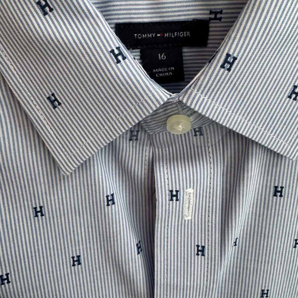 Tommy Hilfiger Blue Button Down Shirt with Classic Design